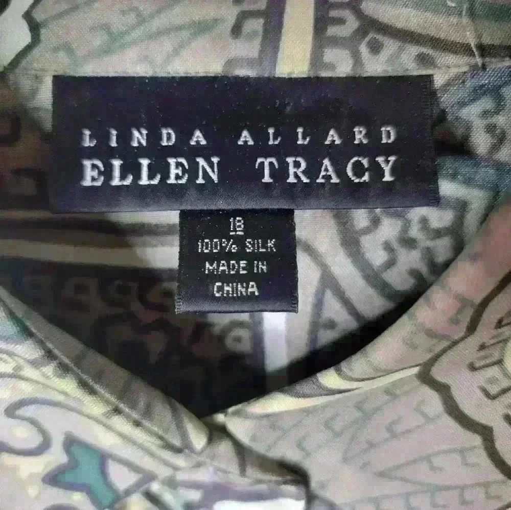 Linda Allard for Ellen Tracy long sleeve button-down silk blouse size 18. - Picture 3 of 5